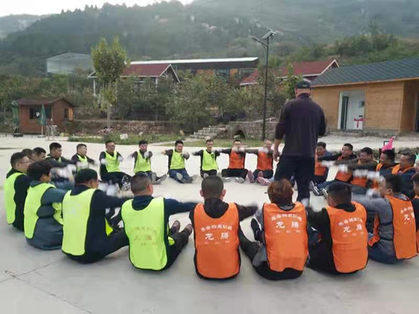 百煉成鋼、眾志成城—匯豐銷售精英國慶大練兵