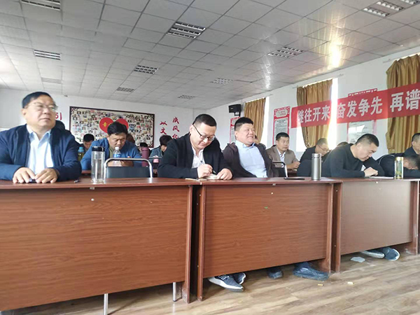 百煉成鋼、眾志成城—匯豐銷售精英國慶大練兵